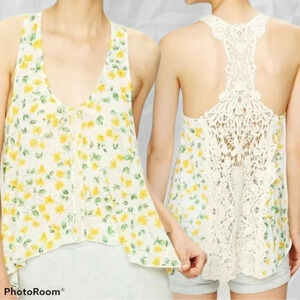 Free People - Small Dainty Yellow Flower BOHO Crochet Tank Top - S/M